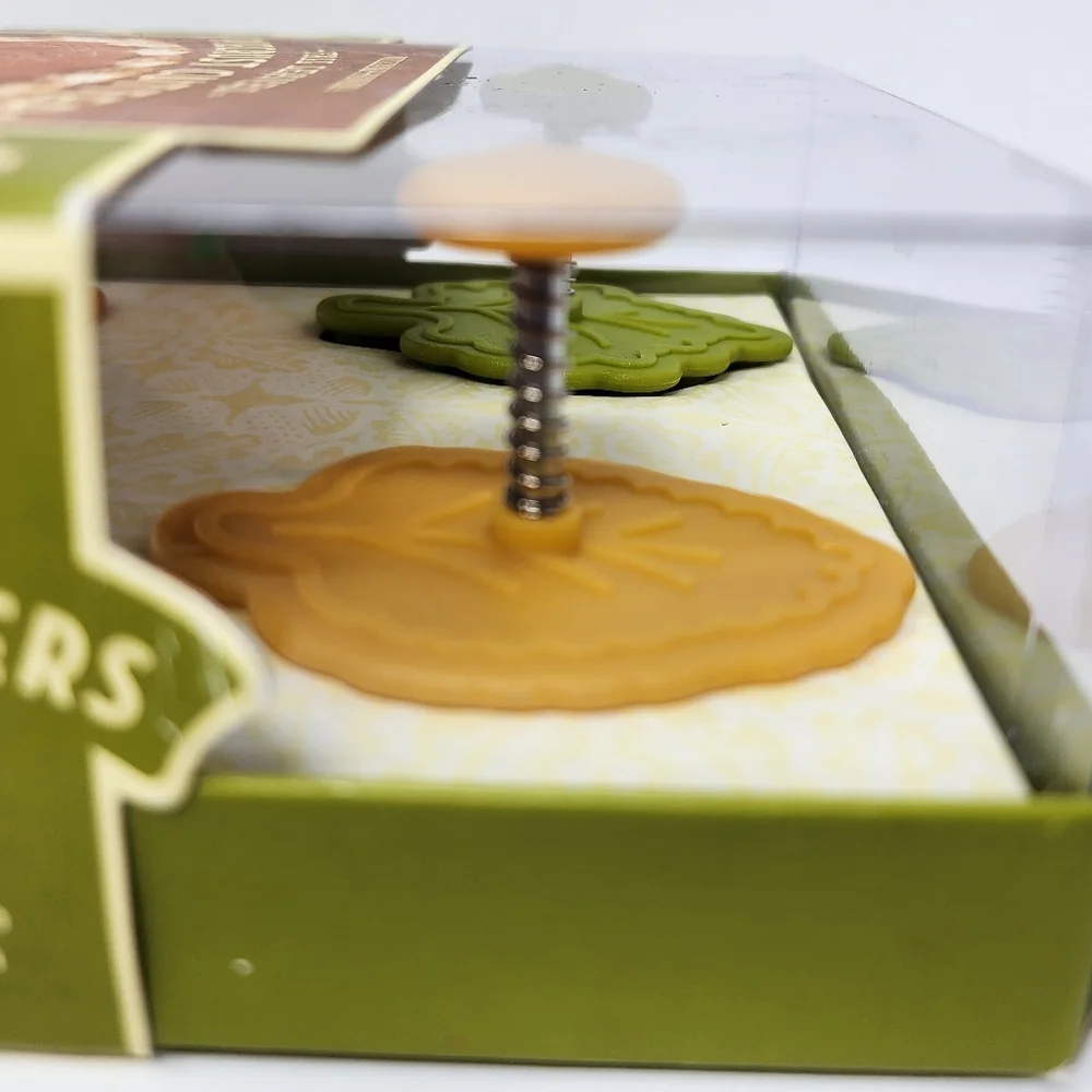 William Sonoma Fall Leaves Pie Crust Citters 4 Pack
